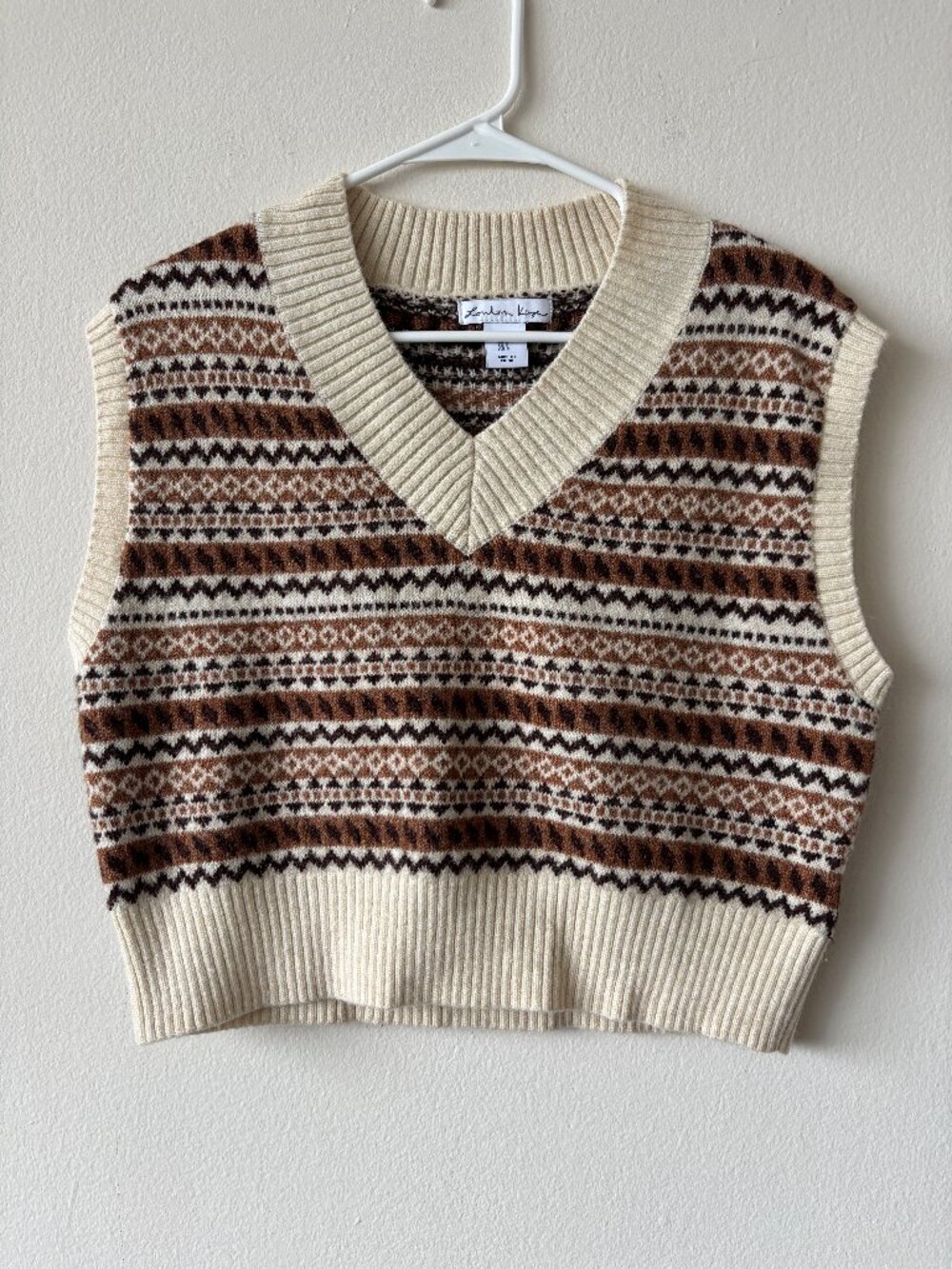 London Kaye Bown Patterned Knit Sweater Vest - Size Small